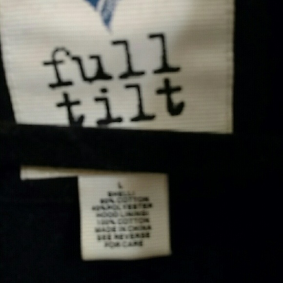 Coat - Picture 2 of 3